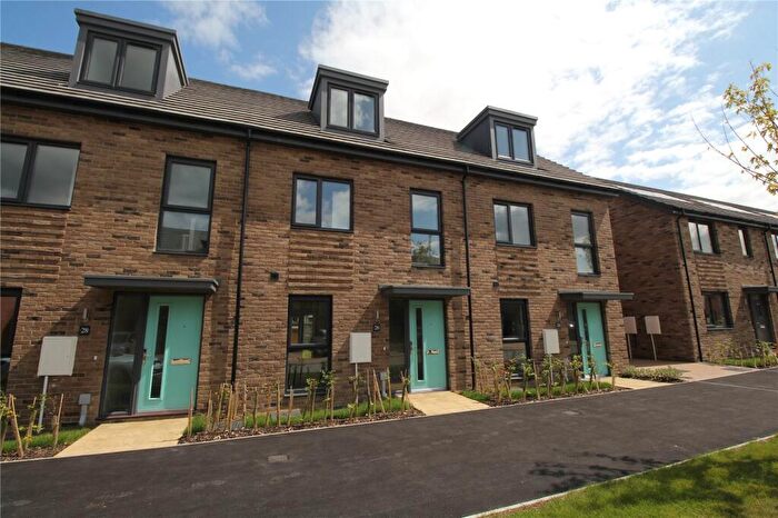 3 Bedroom Terraced House To Rent In Chadwick Avenue, Bordon, Hampshire, GU35