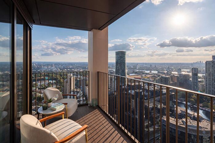 2 Bedroom Apartment For Sale In Marsh Wall, London, E14