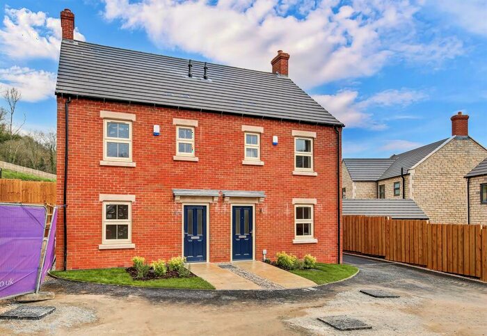 3 Bedroom Semi-Detached House For Sale In Bale Place, Ambergate, Belper, DE56