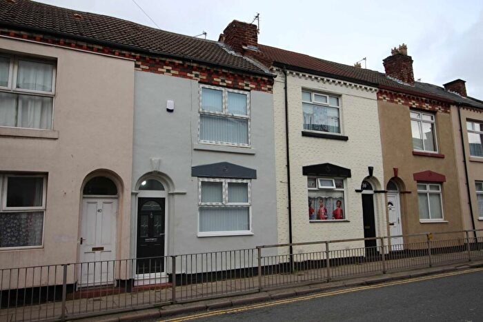 2 Bedroom Terraced House To Rent In Oakfield Road, Walton, Liverpool, L4
