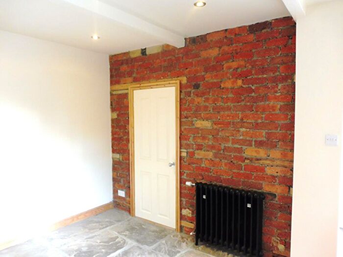 1 Bedroom House To Rent In Hammerton Grove, Pudsey, LS28