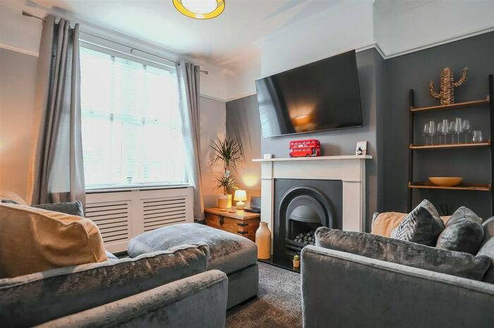 2 Bedroom Terraced House To Rent In Walkden Road, Worsley, Manchester, M28