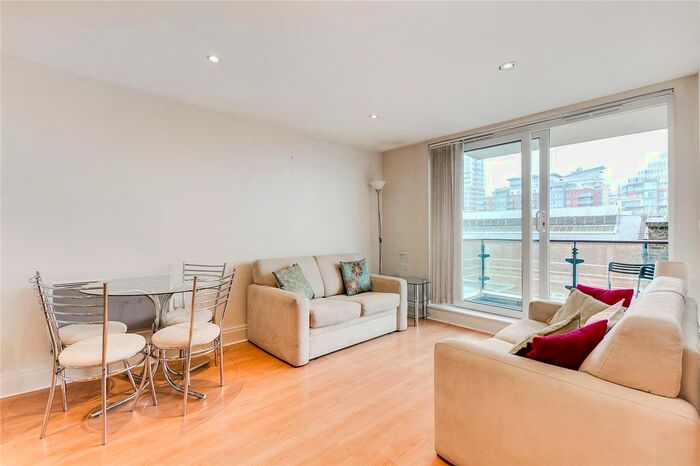 2 Bedroom Flat To Rent In Omega Building, Smugglers Way, SW18