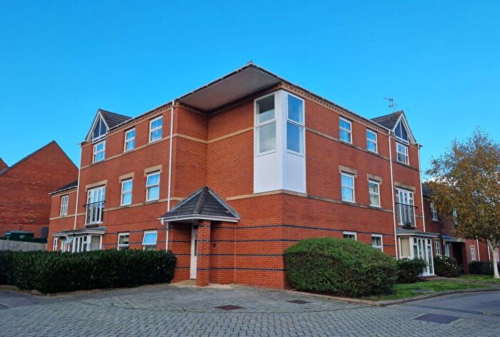 2 Bedroom Apartment To Rent In Alma Road, Banbury, Oxon, OX16