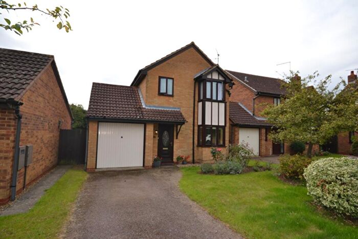 3 Bedroom Detached House To Rent In Harefoot Close, Duston, Northampton, NN5