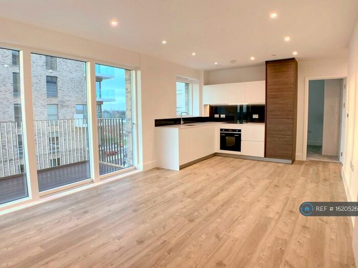 1 Bedroom Flat To Rent In Larkin House, London, SE3