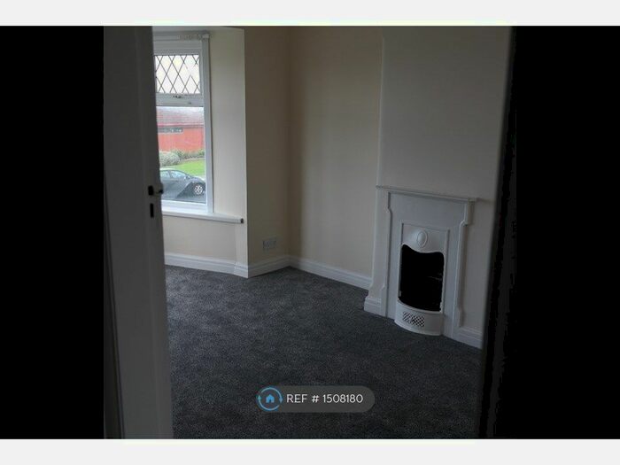 3 Bedroom Terraced House To Rent In Highfield Road, Blackpool, FY4
