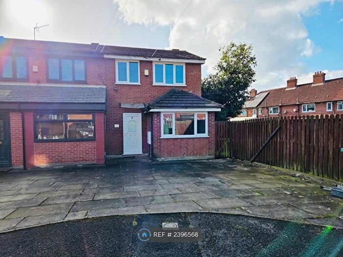 2 Bedroom End Of Terrace House To Rent In Marford Close, Manchester, M22