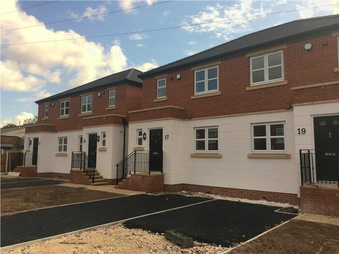 3 Bedroom Property To Rent In Lock Lane, Doncaster, South Yorkshire, DN8