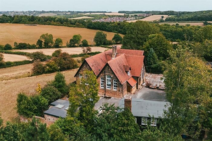 6 Bedroom Detached House For Sale In Stainsby, Heath, Chesterfield, S44