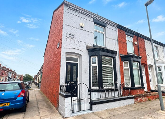 2 Bedroom End Of Terrace House For Sale In Hans Road, Liverpool, L4