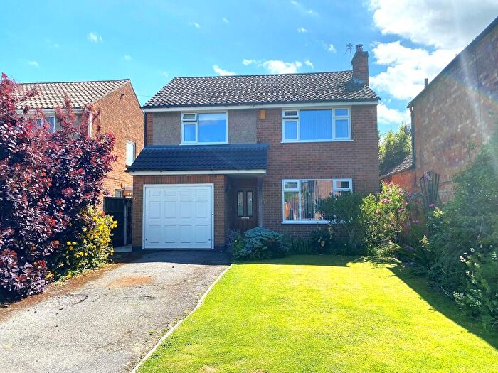 3 Bedroom Detached House For Sale In Brookfield, Barrow-on-trent, DE73