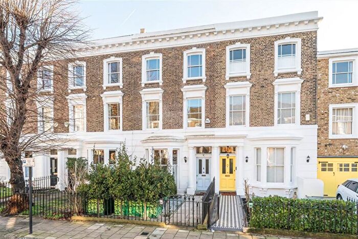 4 Bedroom Property For Sale In Lansdowne Gardens, Stockwell, SW8
