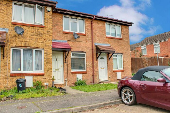 1 Bedroom Terraced House To Rent In Carlton Court, Bosanquet Close, Uxbridge, UB8