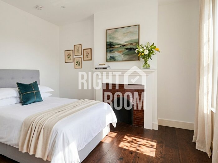 1 Bedroom Flat To Rent In One Bedroom Flat, Parsloes Avenue, RM9