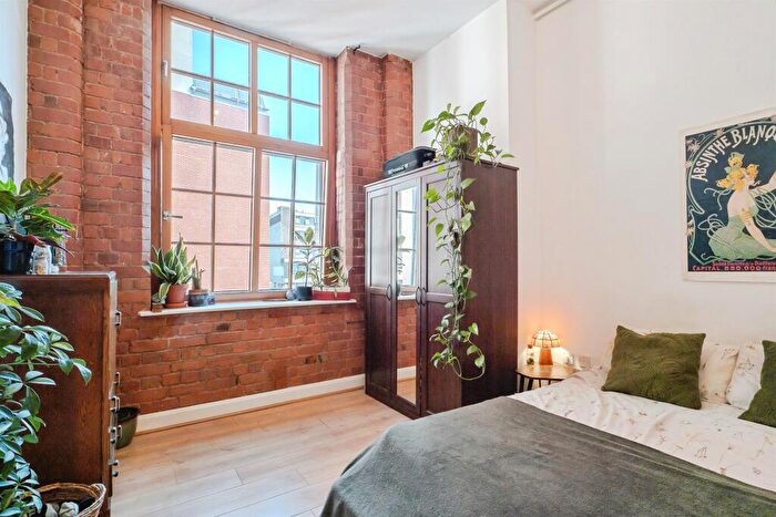 2 Bedroom Apartment For Sale In Junior Street, Leicester, LE1
