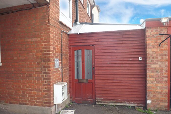 Studio To Rent In High Street, Biggleswade, SG18