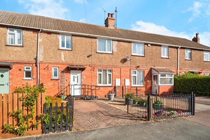 3 Bedroom Terraced House For Sale In The Grove, Grantham, NG31