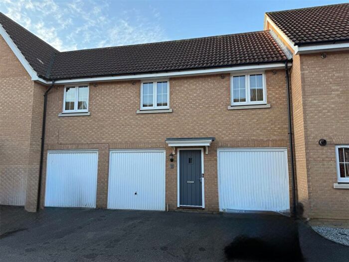 2 Bedroom Coach House For Sale In Yellowhammer Close, Stowmarket, IP14