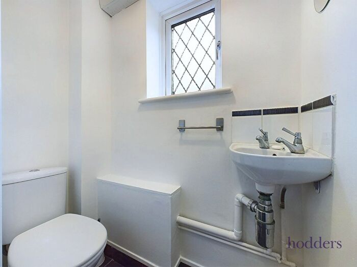 2 Bedroom End Of Terrace House To Rent In Quincy Road, Egham, Surrey, TW20