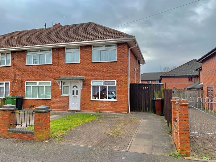 2 Bedroom Maisonette To Rent In Willis Pearson Avenue, Bilston, WV14