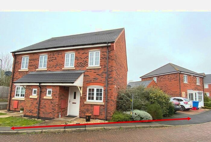 2 Bedroom Semi-Detached House To Rent In Cul-De-Sac Postion - Tawny Lane, Desborough, NN14