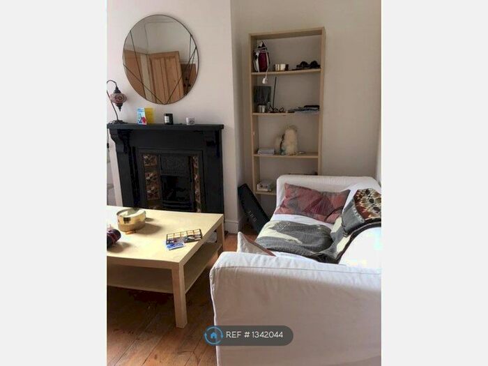 3 Bedroom Terraced House To Rent In Gordon Road, Harborne, Birmingham, B17