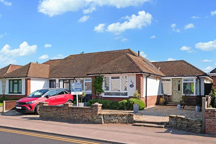 3 Bedroom Semi-Detached Bungalow For Sale In Tankerton Road, Tankerton, Whitstable, CT5