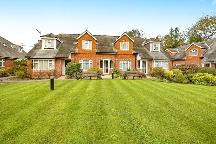 2 Bedroom Retirement Property For Sale In Cherchefelle Mews, Stanmore, HA7