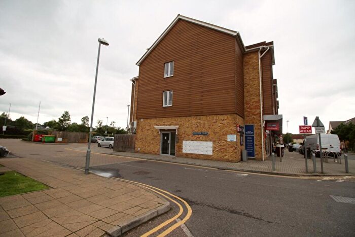 2 Bedroom Flat To Rent In Quartz Way, Sittingbourne, Kent, ME10