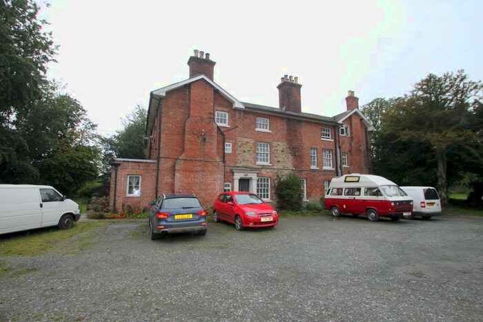 1 Bedroom Flat To Rent In Brook House Flats, Westbury, Shrewsbury, SY5