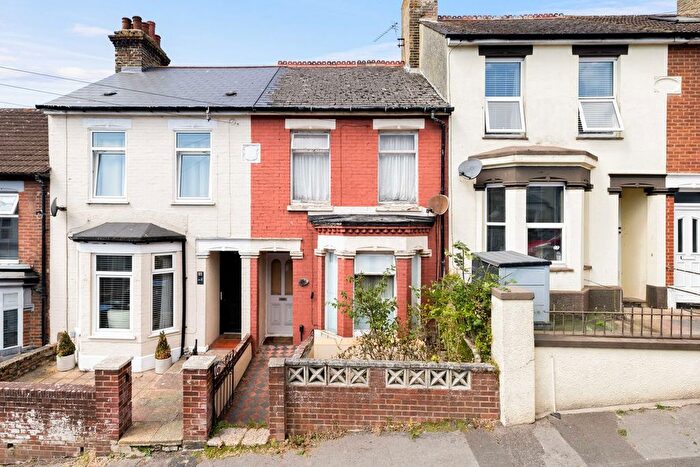 3 Bedroom Terraced House For Sale In Monins Road, Dover, CT17