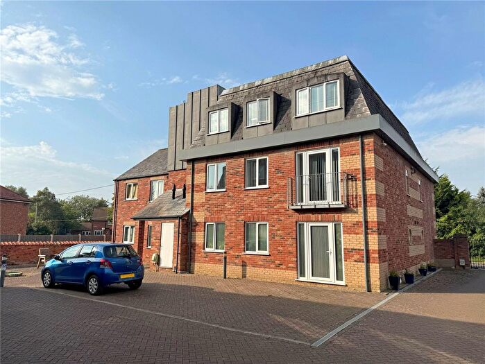 2 Bedroom Flat For Sale In Grosvenor Mews, Billingborough, Sleaford, Lincolnshire, NG34