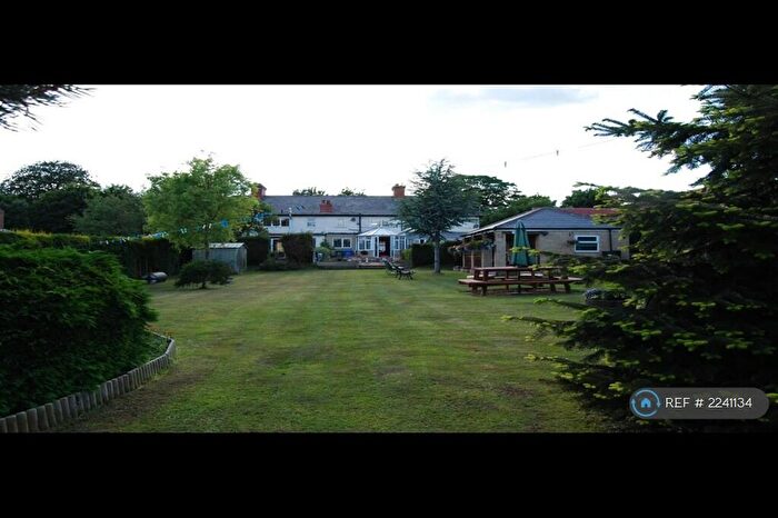 3 Bedroom Terraced House To Rent In High Road, Worksop, S81