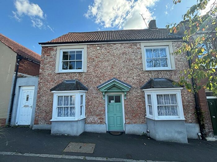 2 Bedroom Apartment To Rent In Bove Town, Glastonbury, BA6