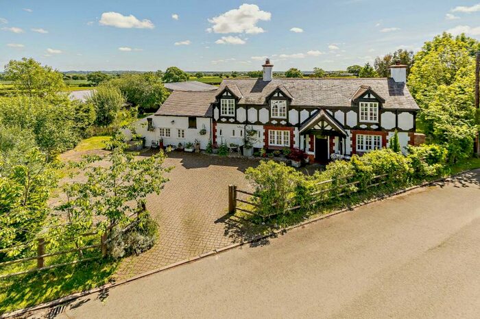 4 Bedroom Detached House For Sale In Bowling Bank, Wrexham, Wrecsam, LL13