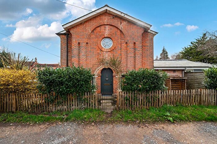 3 Bedroom Semi Detached House For Sale In Old Rectory Lane, Twyford, Winchester, Hampshire, SO21