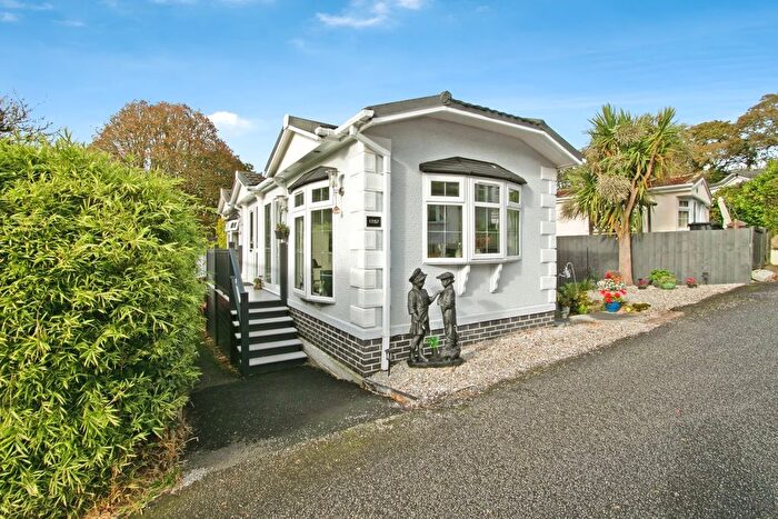 2 Bedroom Property For Sale In Maen Valley, Falmouth, Cornwall, TR11
