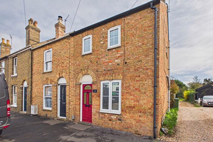 2 Bedroom End Terrace House For Sale In High Street, Cottenham, Cambridge, Cambridgeshire, CB24