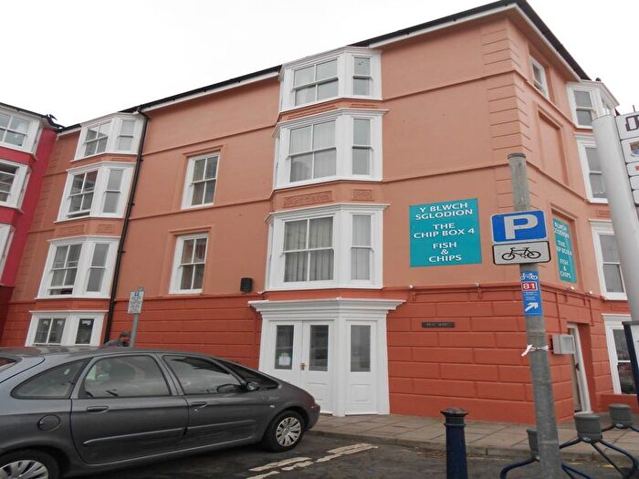 1 Bedroom Flat To Rent In Penroc, Aberystwyth, SY23