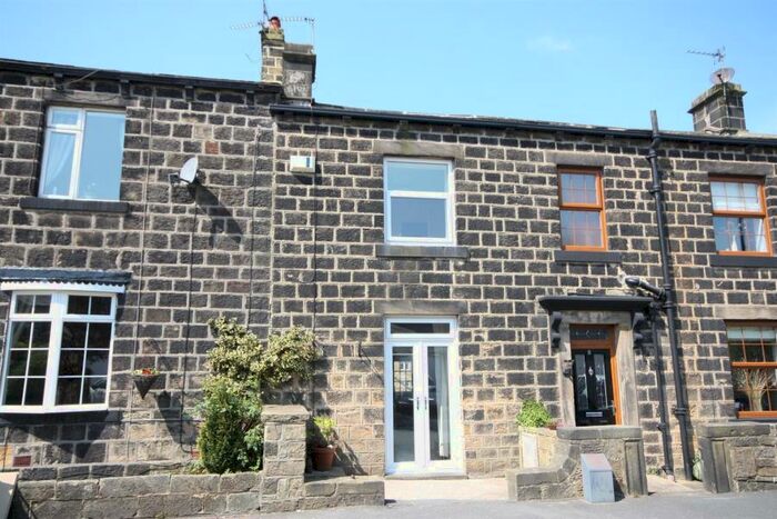 2 Bedroom Terraced House To Rent In King Street, Rawdon, Leeds, LS19