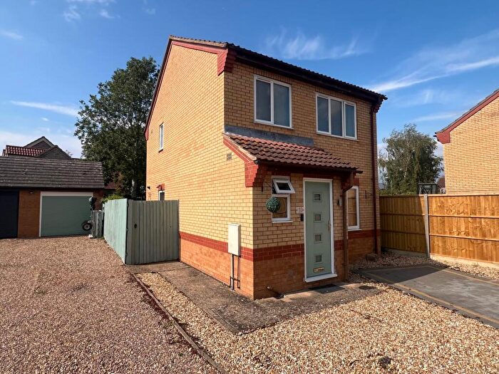 3 Bedroom Detached House For Sale In Rossington Close, Lincoln, LN4