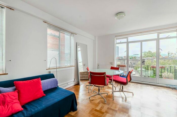 2 Bedroom Flat To Rent In Cranfield House, Bloomsbury, London, WC1B