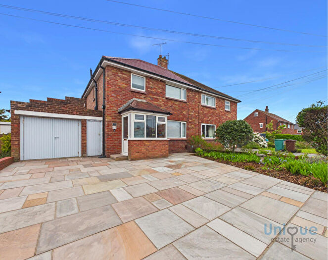 3 Bedroom Semi-Detached House For Sale In Heeley Road, Lytham St. Annes, FY8