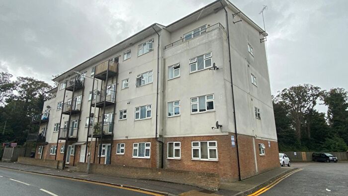 1 Bedroom Flat To Rent In - Eaton Road, Margate, CT9