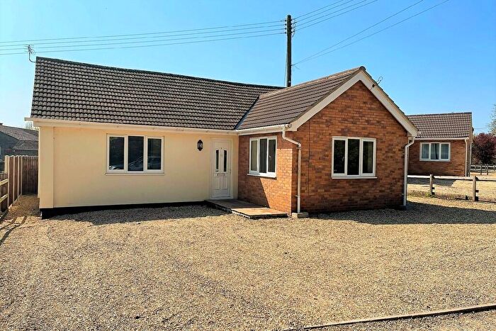 3 Bedroom Detached Bungalow To Rent In Sharpes Corner Lakenheath, IP27