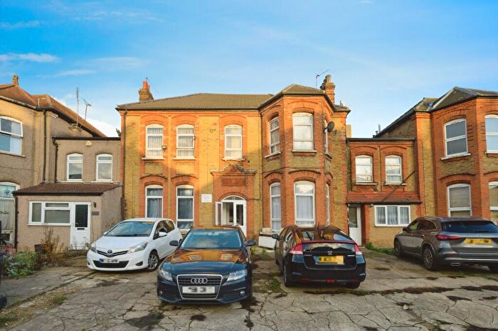 7 Bedroom Block Of Apartments For Sale In Mansfield Road, Ilford, London, IG1