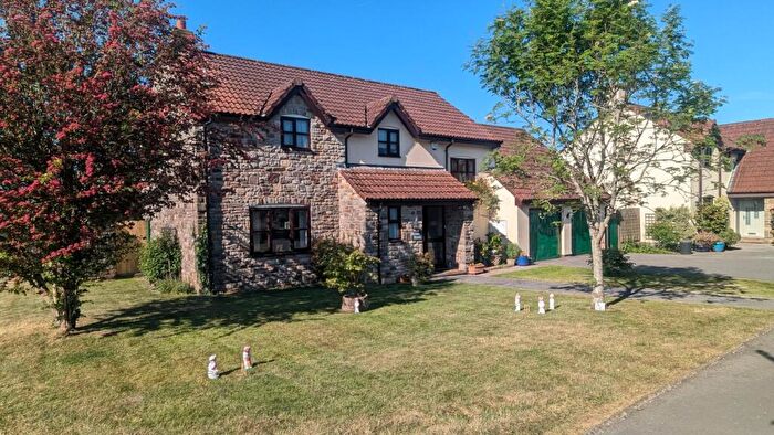 4 Bedroom Detached House For Sale In Hannahs Lane, Westbury Sub Mendip Nr Wells, BA5