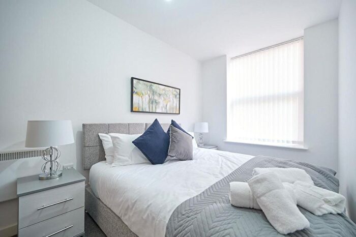 2 Bedroom Flat To Rent In Cross Street, Preston, PR1