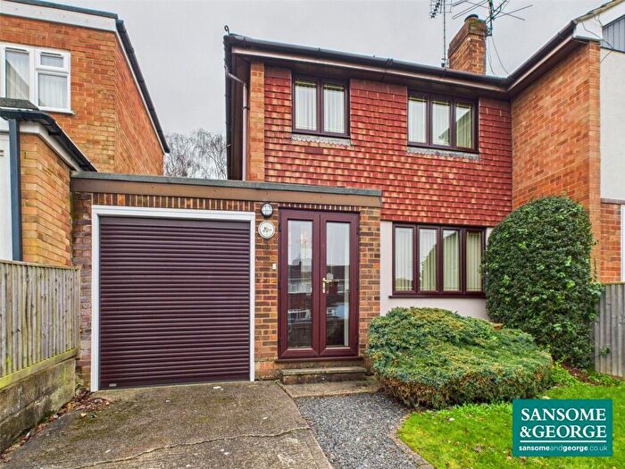 2 Bedroom Semi-Detached House For Sale In Jerome Road, Woodley, Reading, Berkshire, RG5